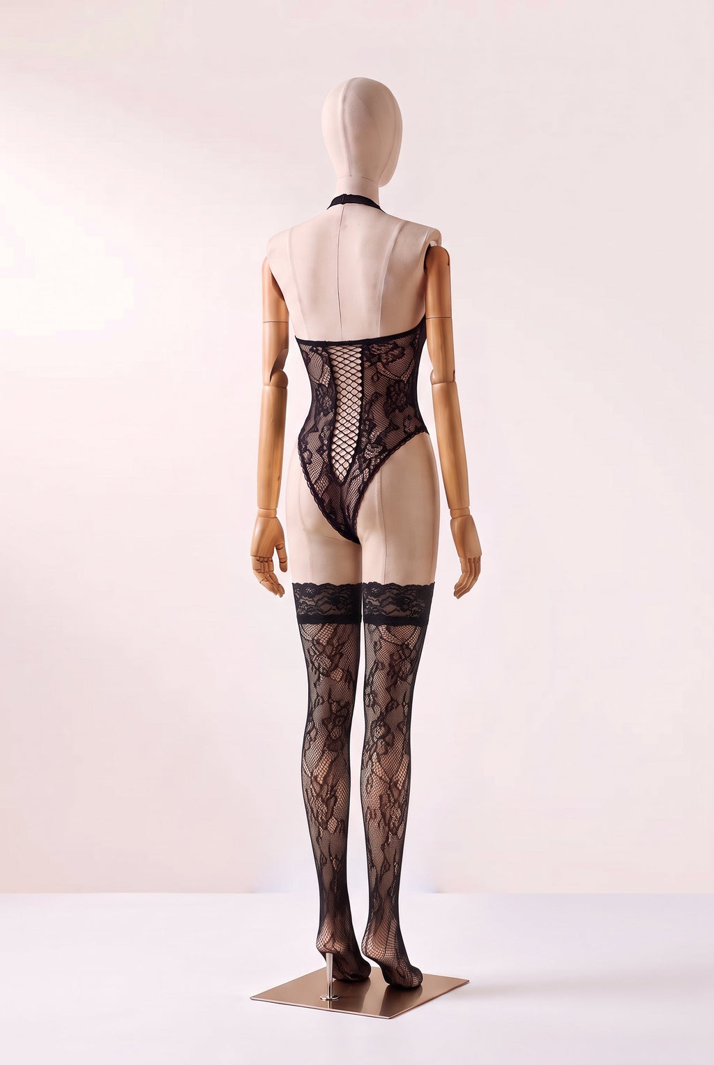 Body de Renda Frente Única com Meias 7/8 Acopladas Allison