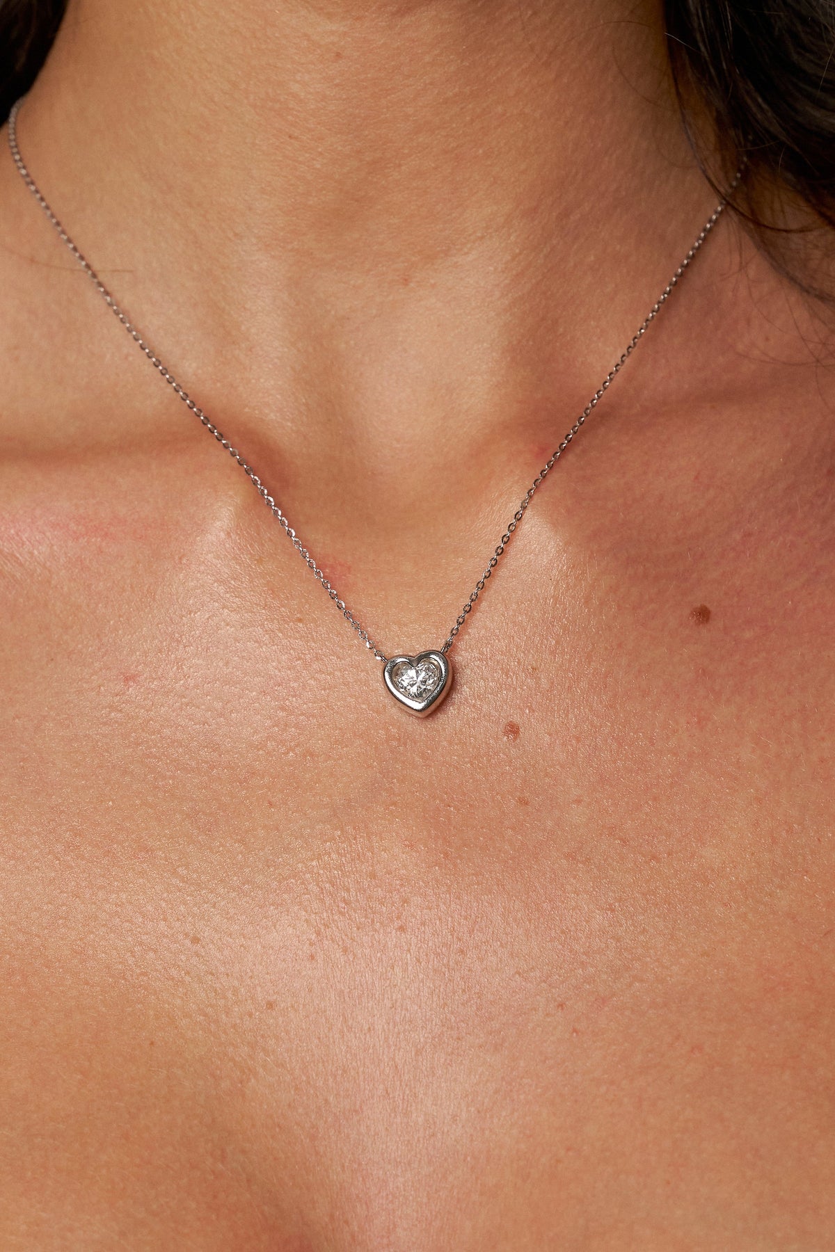 Colar Coração de Moissanite em Prata 925 Amora