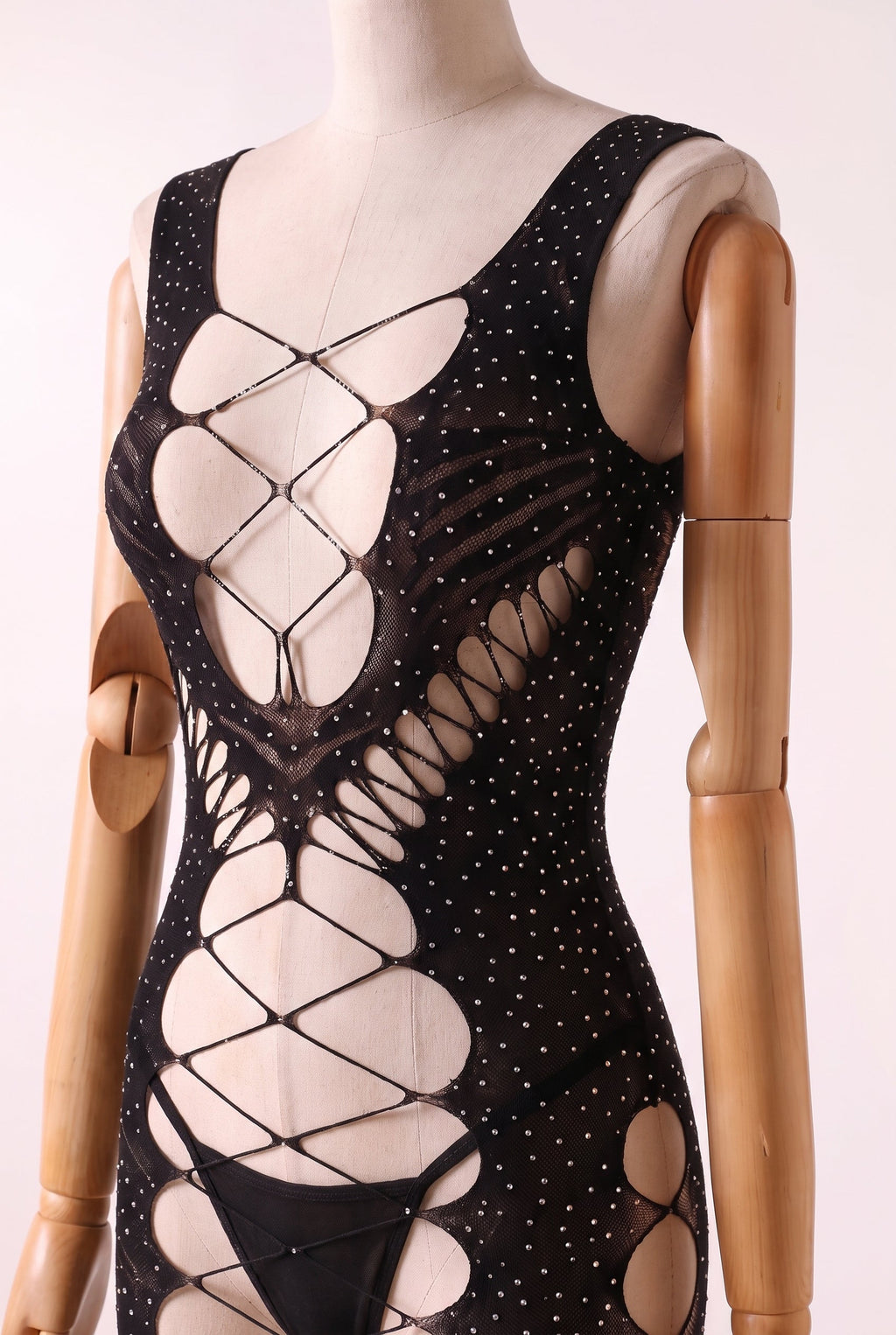 Vestido Justo com Recortes Emma