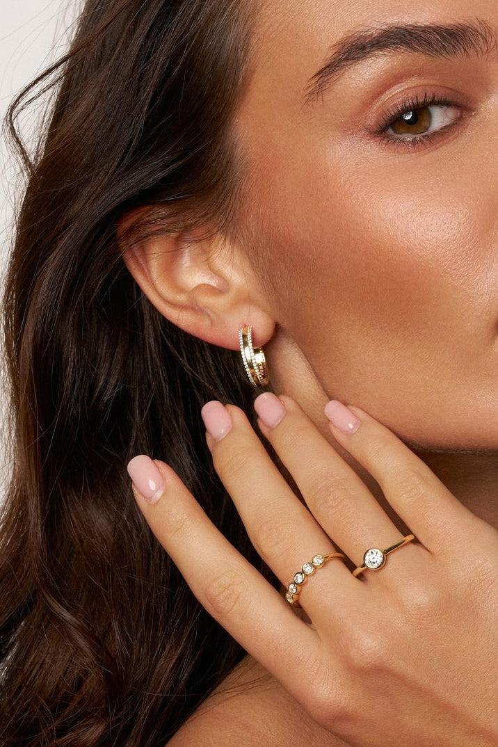 Brinco Argola Dupla Fileira de Moissanite com Banho de Ouro Lana