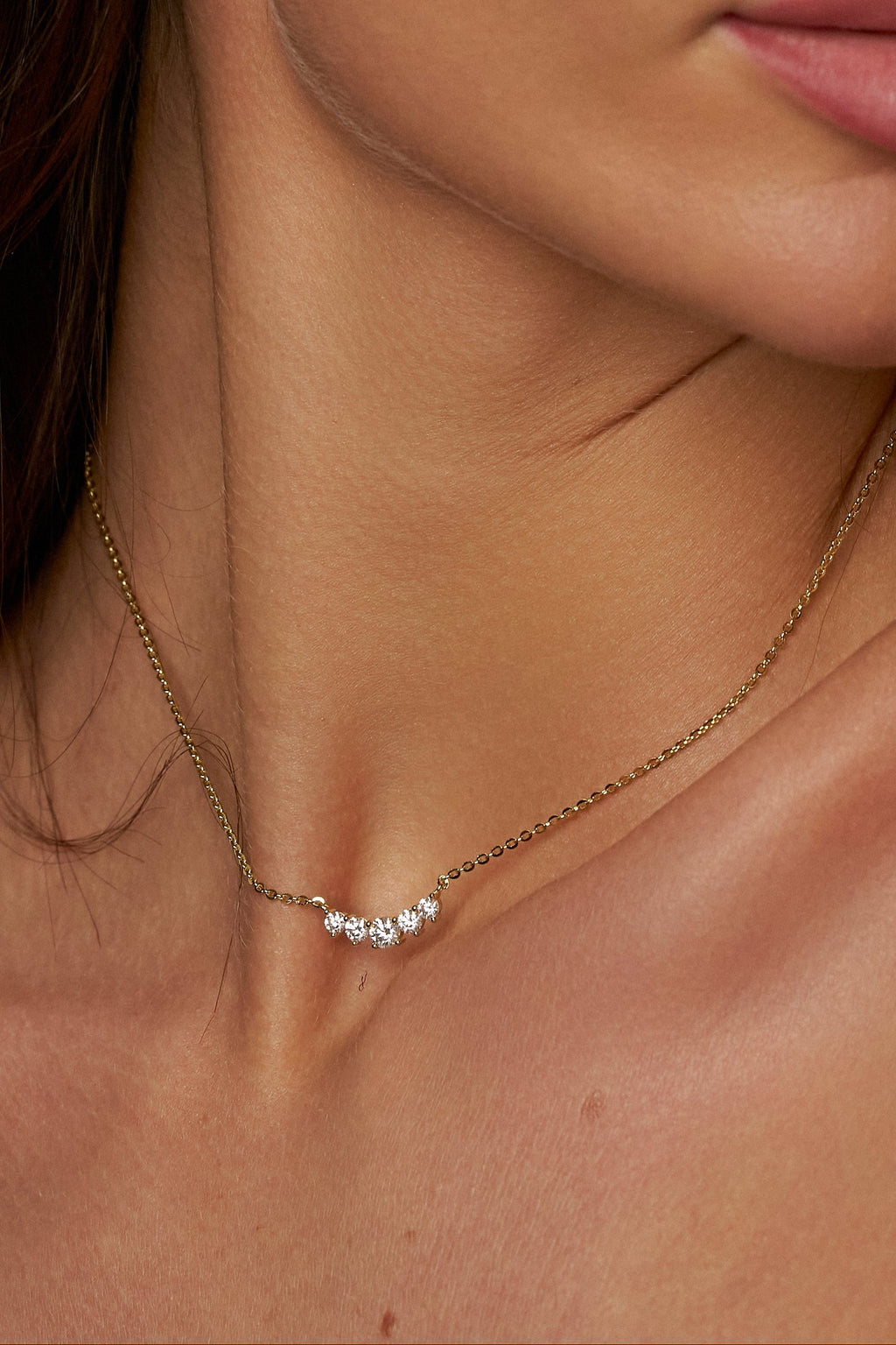 Colar Cluster de Moissanite com Banho de Ouro Liora