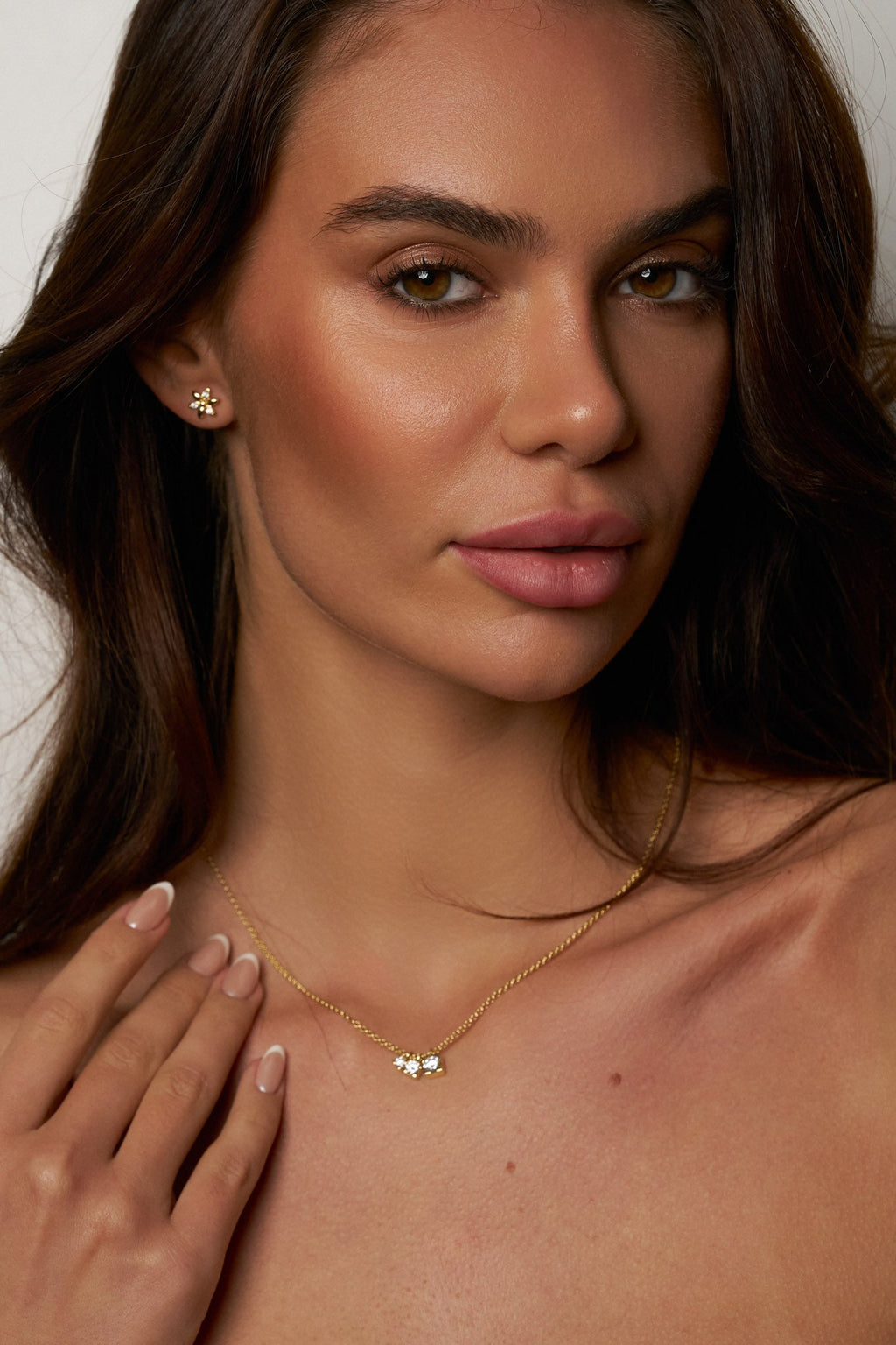 Colar Trilogia de Moissanite com Banho de Ouro Trinity