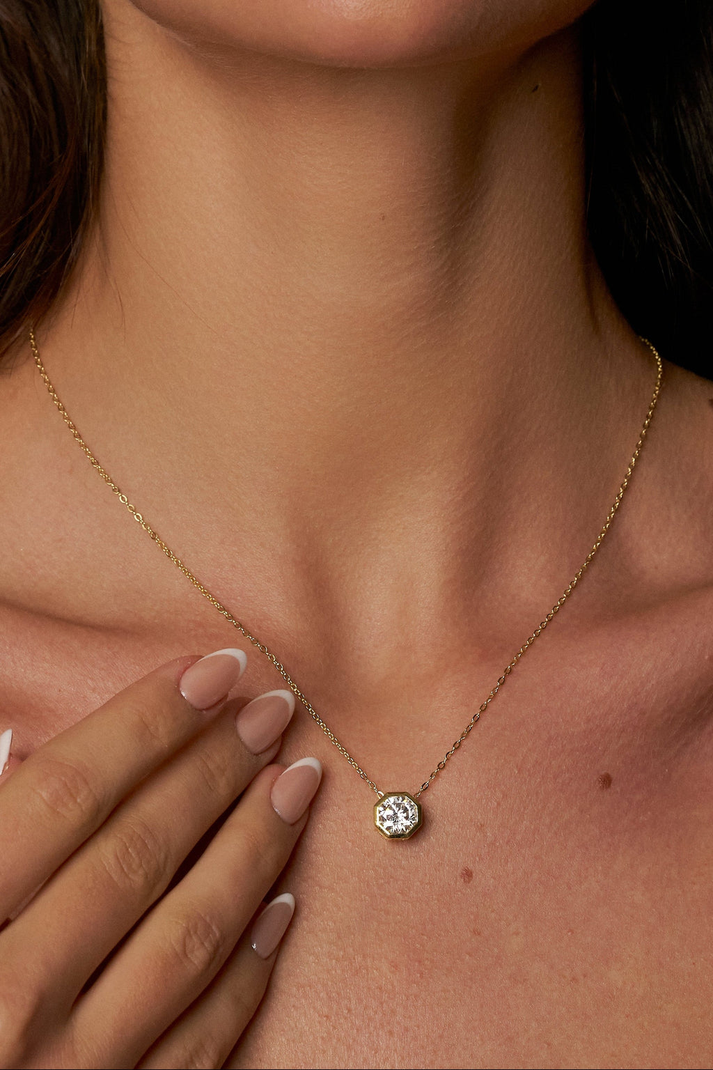 Colar Ponto de Luz Octogonal de Moissanite Valente